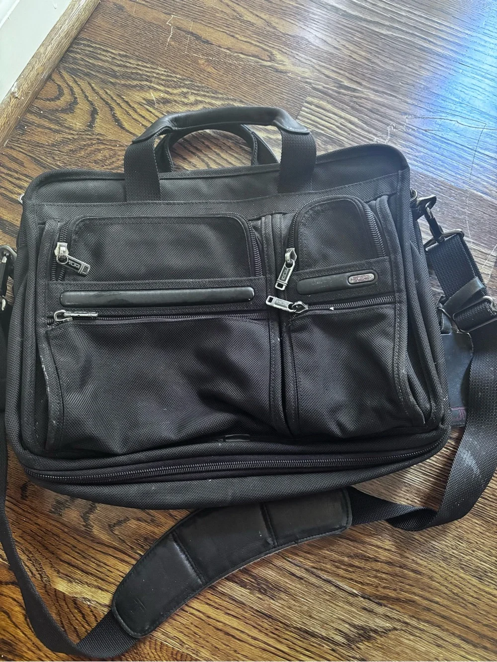 Tumi Black Men's Laptop Briefcase Shoulder Bag